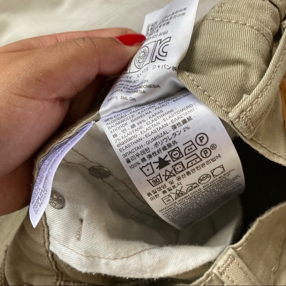 Vintage High Waisted Levi’s 505 Jeans - Picture 8 of 12